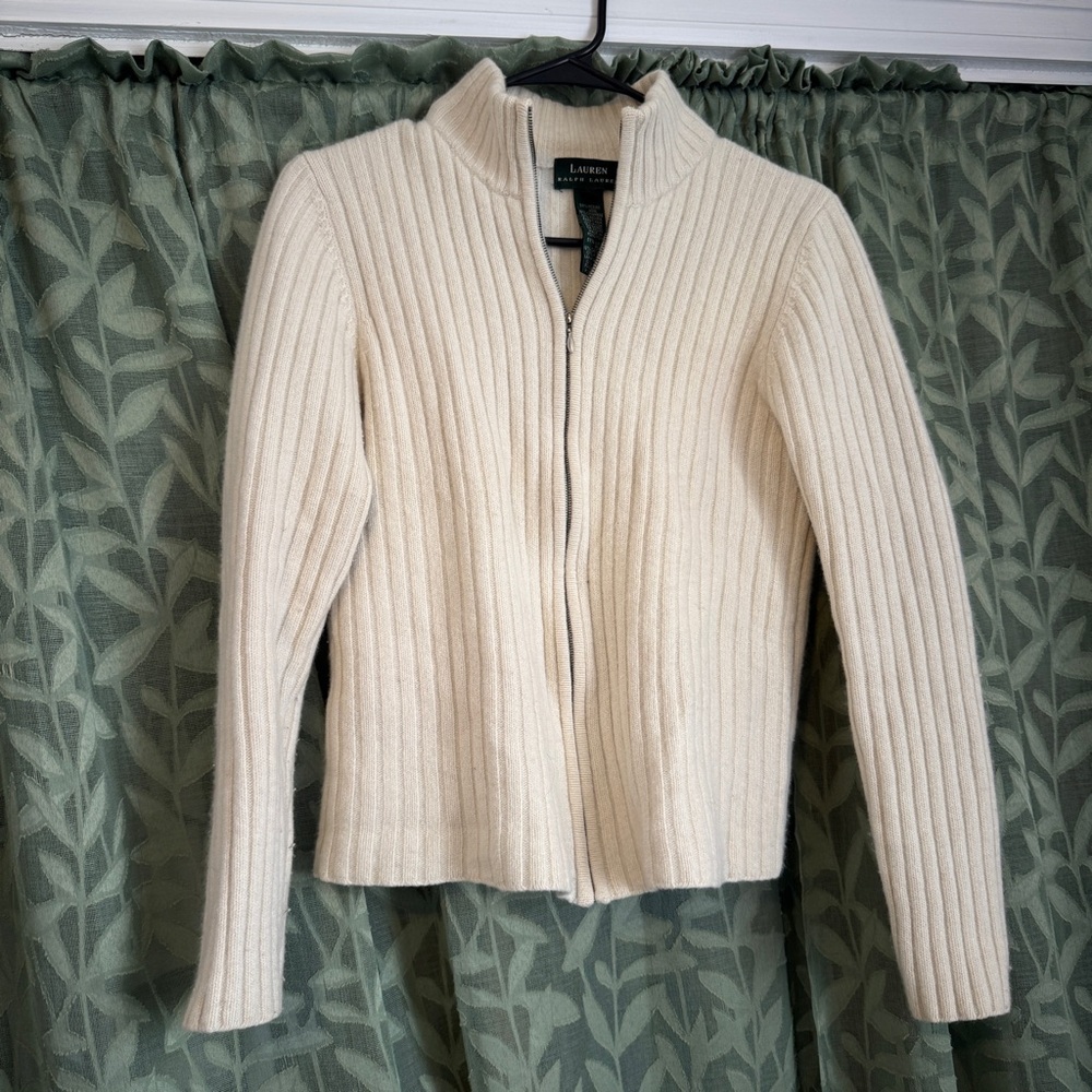Ralph Lauren Women's Cream Ribbed Turtleneck Sweater